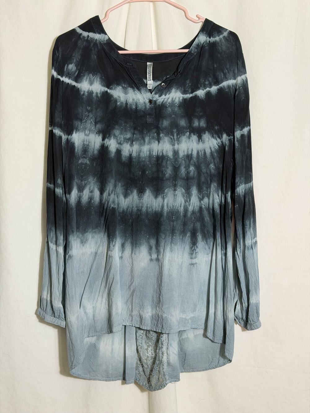 Monoreno Tie Dye High Low Tunic Top Large Gray Black Lace Back Boho Long Sleeve